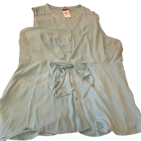 Torrid - Peplum Georgette Button-Front Tie-Front Blouse-Size 5X NWT - Picture 8 of 12